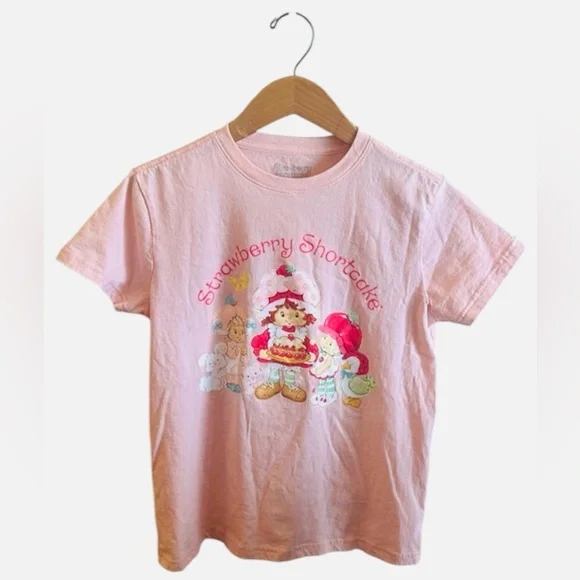 Strawberry Shortcake Short Sleeve Graphic Tee Pink Womens Size Small - Picture 1 of 6
